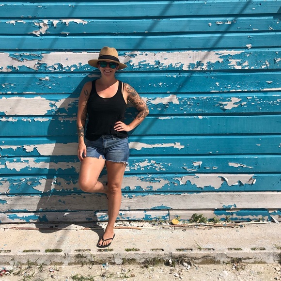 Meet your Posher, Dusta - Picture 3 of 14